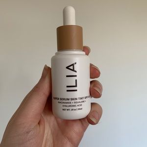 ILIA Super Serum Skin Tint SPF 40 - DIAZ ST-7